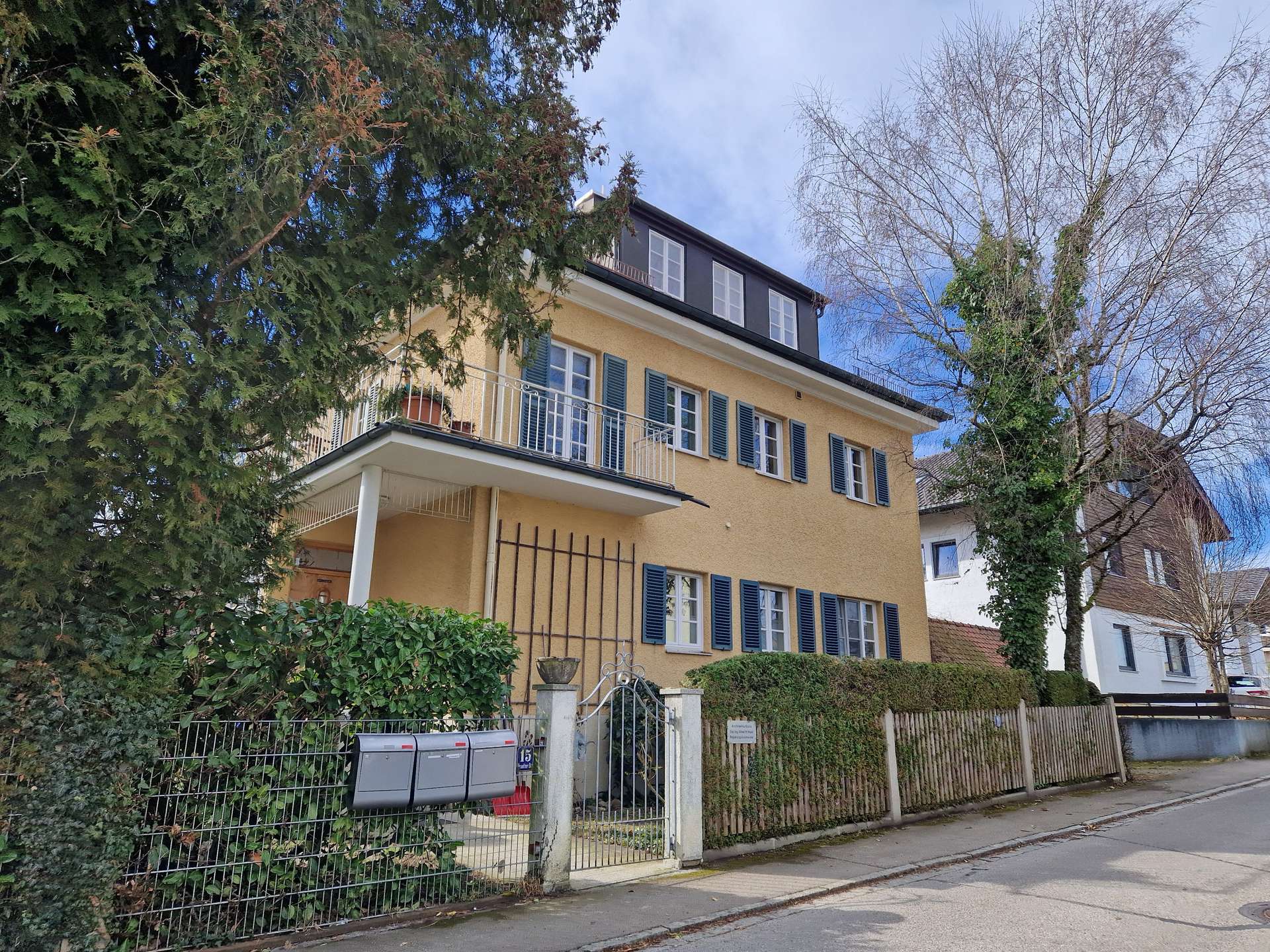 Kapitalanleger! – Traunsteiner Stadtvilla in Bestlage zw. „Wochinger Spitz und Wartberghöhe“