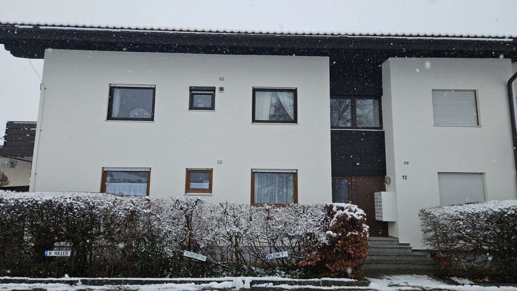 Zentral & ruhig in Ruhpolding – 2-Zimmer Erdgeschosswohnung in sehr guter Lage – Außenstellplatz