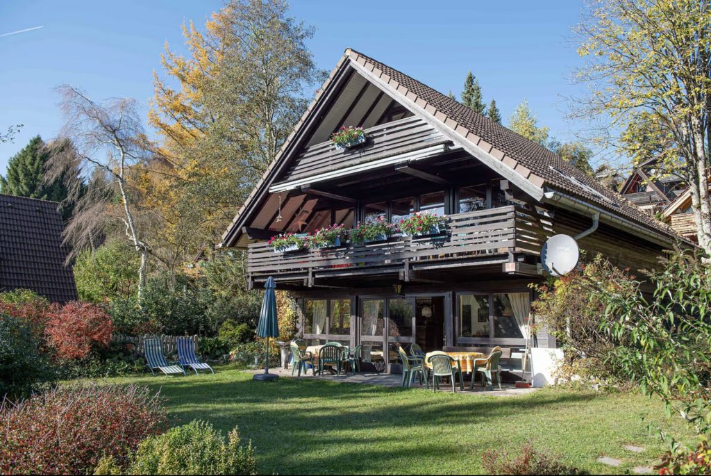 Natur Pur! Ferienhaus im Chiemgau in den Alpen – Ruhe & Sonne, 4 Schlafzimmer, 2 Bäder