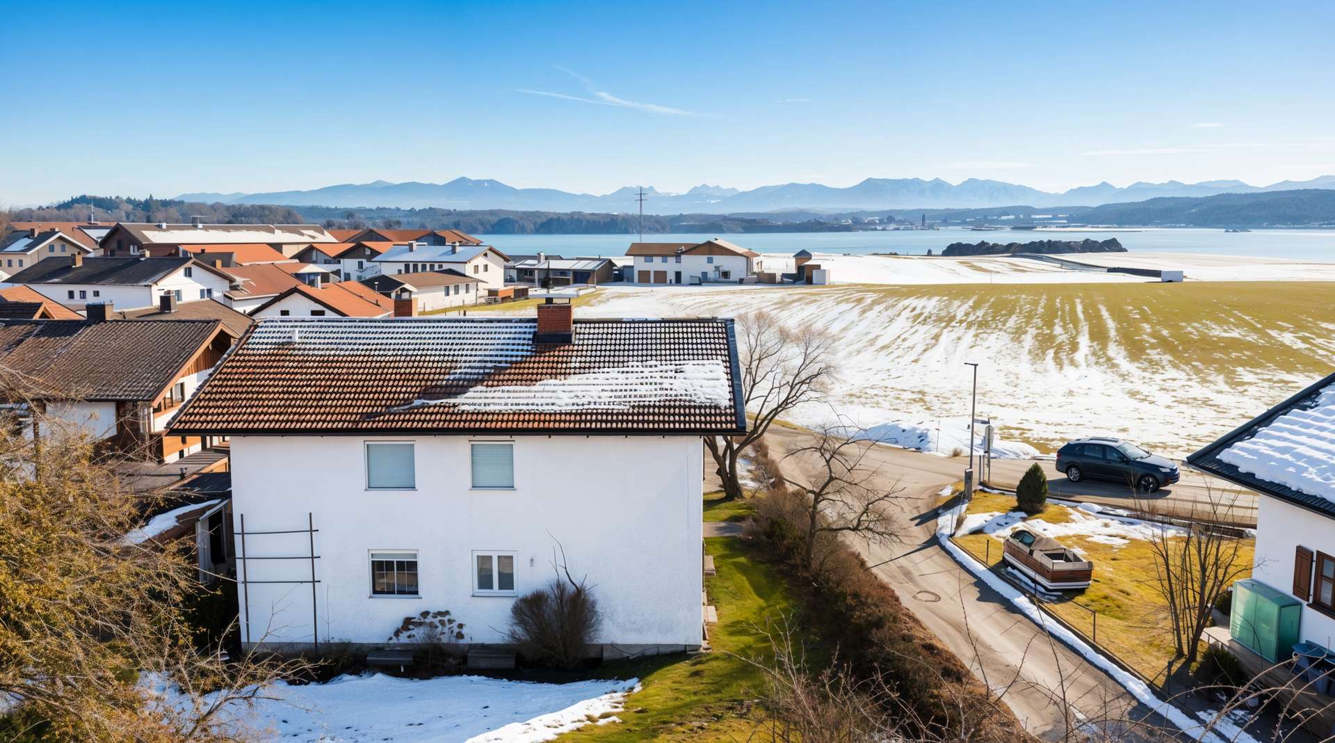 Renovierungsbed. EFH bei Traunstein mit sonnigem & ruhigen 858qm Gartengrund – Alpenblick