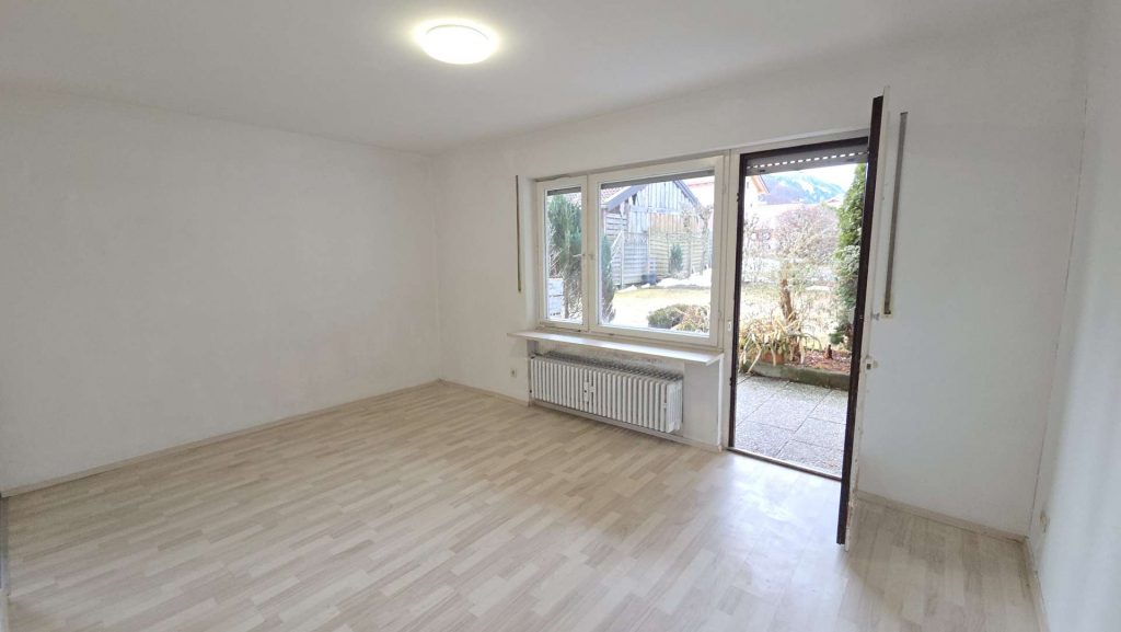 Top Lage zentral in Ruhpolding – 2-Zimmer Erdgeschosswohnung mit Terrasse, inkl. Außenstellplatz