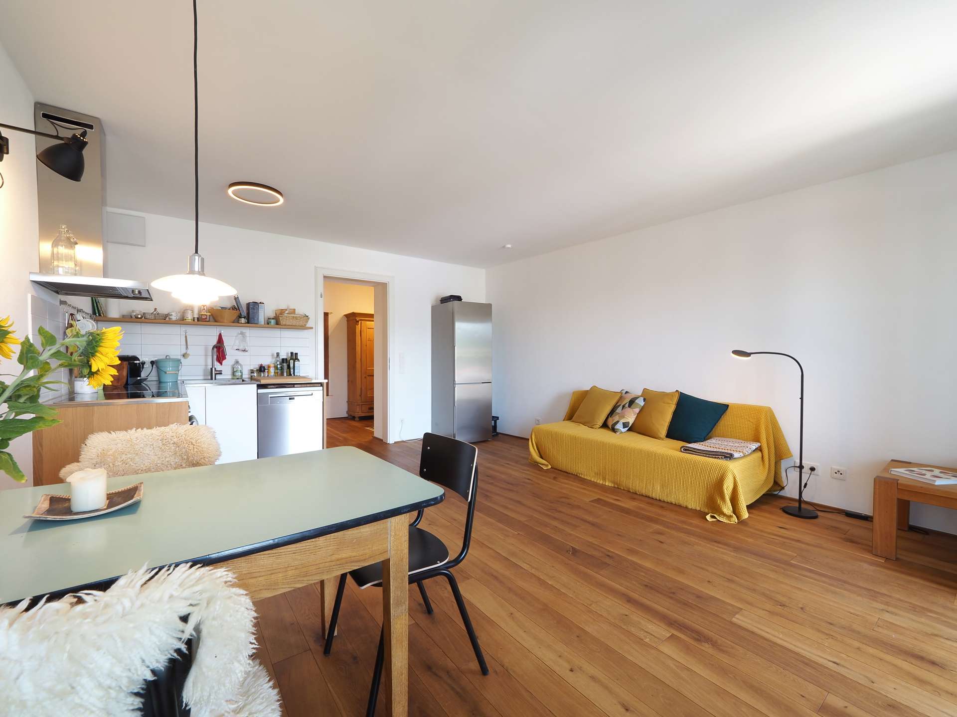 Stilvolle 64 m² 2-Zi.-Altstadtwohnung in kernsaniertem Altbau in zentraler Lage Traunsteins – Aufzug