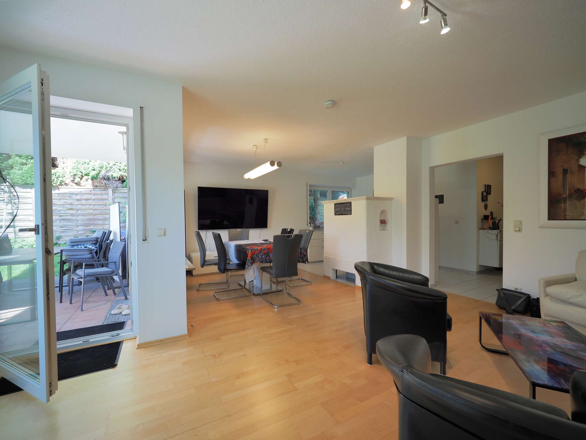 Zentral in Traunstein – Gepflegte, sonnige Doppelhaushälfte mit 156m² Wfl, 5 Zimmer, Garten, Garage